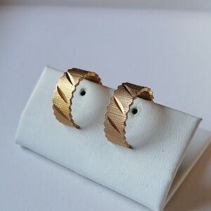 Vintage Modernist Earrings Goldplated Textured Hoop Huggie Screw Clip